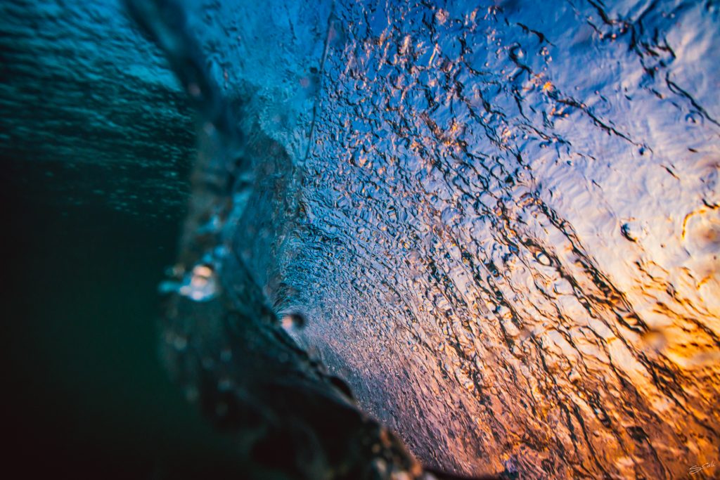 Surfing_Waves_Georges-09792-Edit